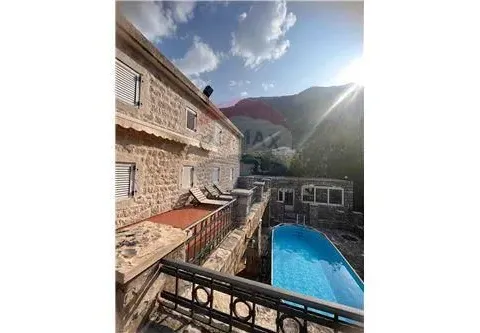 Prodaja, kuća, 340m², Reževići, Budva - image 3