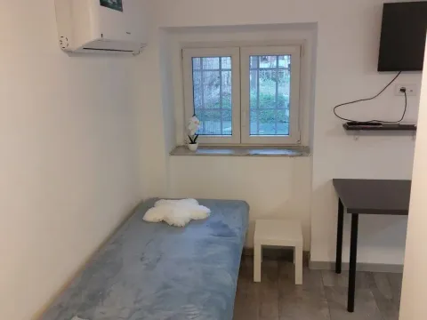 Prodaja, jednosoban stan, 33m², Zemun Centar, Zemun Sve Podlokacije - image 6