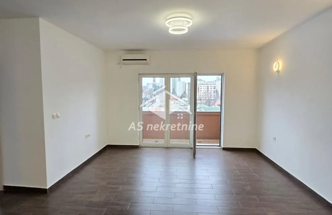 Izdavanje, dvosoban stan, 61m², Lekino Brdo, Voždovac Sve Podlokacije