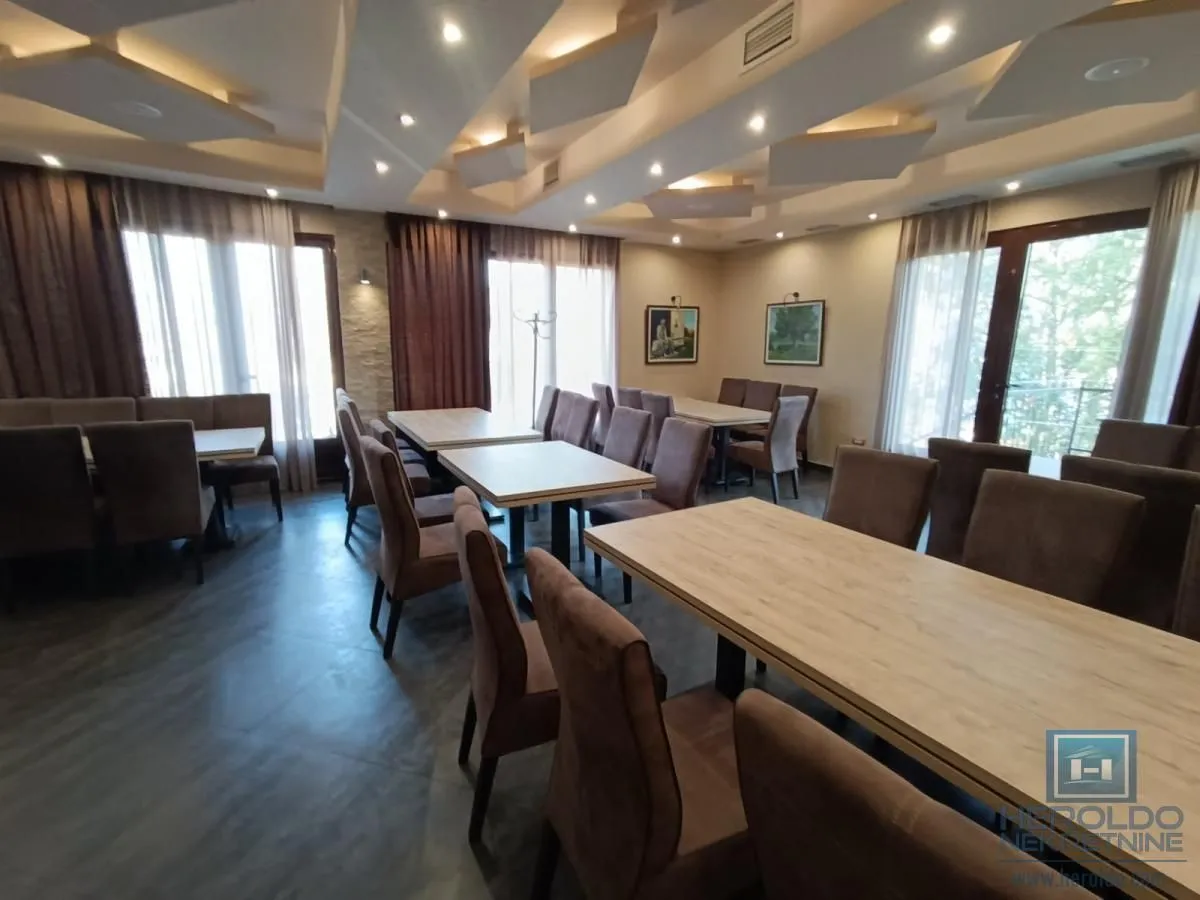 Sale, office space, 300m², Centar, Jagodina
