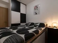 Izdavanje, jednosoban stan, 45m², Pobrežje, Podgorica - image 9