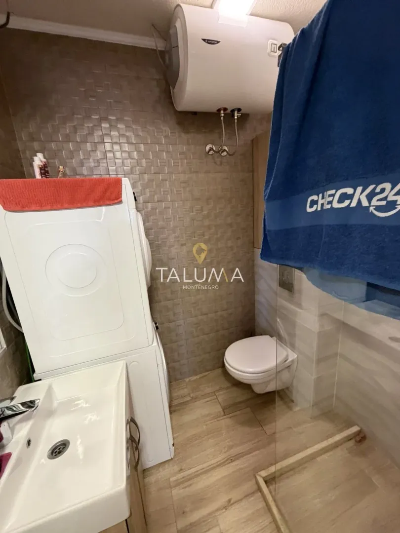 Rent, one bedroom apartment, 40m², Blok 9, Podgorica
