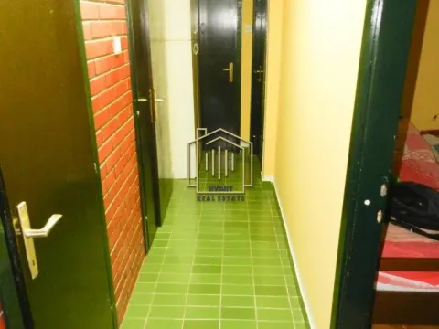 Prodaja, trosoban stan, 90m², Centar, Nikšić - image 6