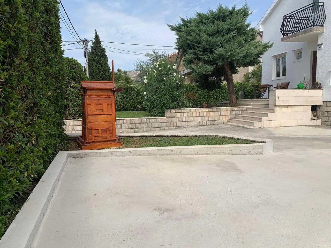 Rent, house, 250m², Zagorič, Podgorica