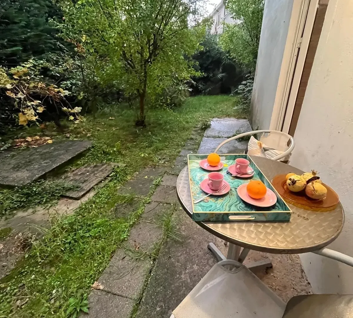 Izdavanje, jednosoban stan, 42m², Budva, Crna Gora