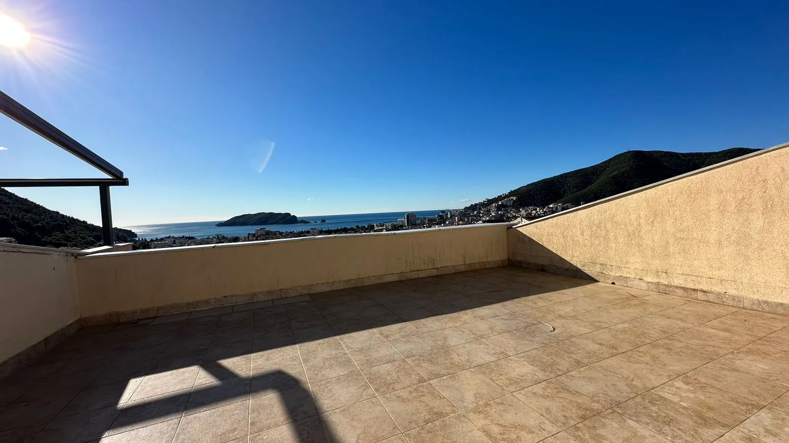 Prodaja, petosoban stan, 160m², Budva, Crna Gora