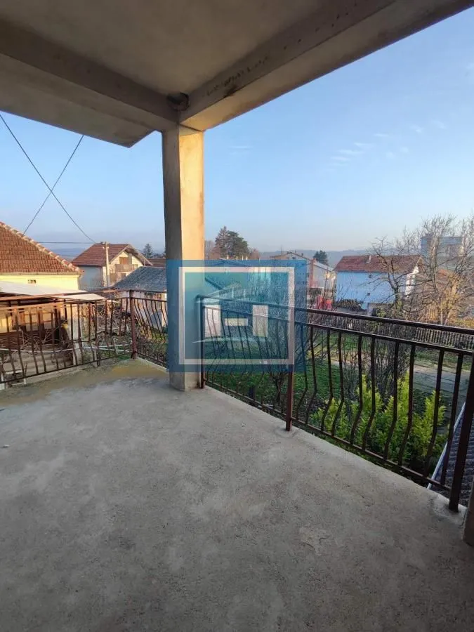 Prodaja, kuća, 200m², Dragocvet, Jagodina