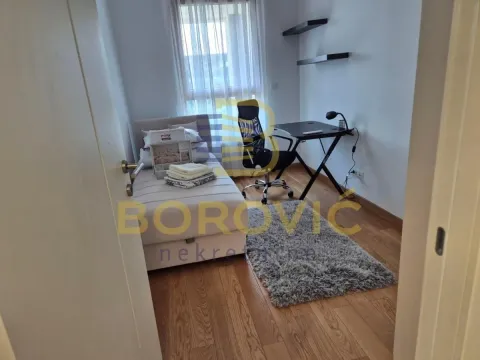 Izdavanje, četvorosoban stan, 105m², Novi Beograd Sve Podlokacije, Beograd - image 7