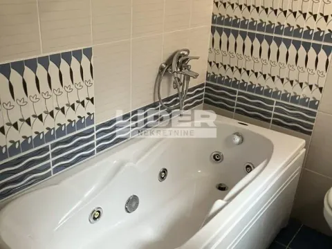 Izdavanje, trosoban stan, 58m², Stari Grad, Beograd - image 5