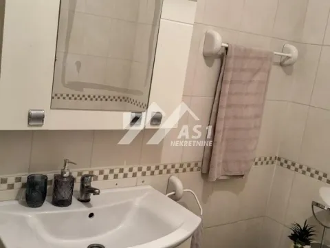 Izdavanje, jednosoban stan, 43m², Bulevar Oslobodjenja, Novi Sad Sve Podlokacije - image 9