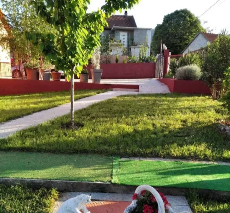 Sale, house, 130m², Danilovgrad, Crna Gora