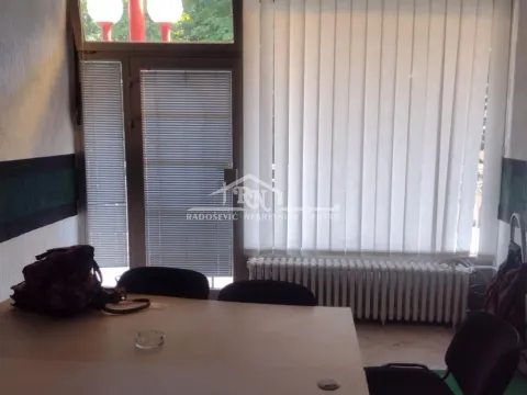 Rent, office space, 34m², Čukarica, Beograd - image 2