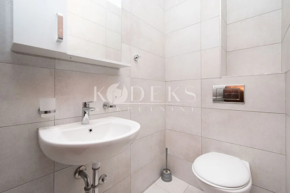 Prodaja, dvosoban stan, 66m², Ljubović, Podgorica