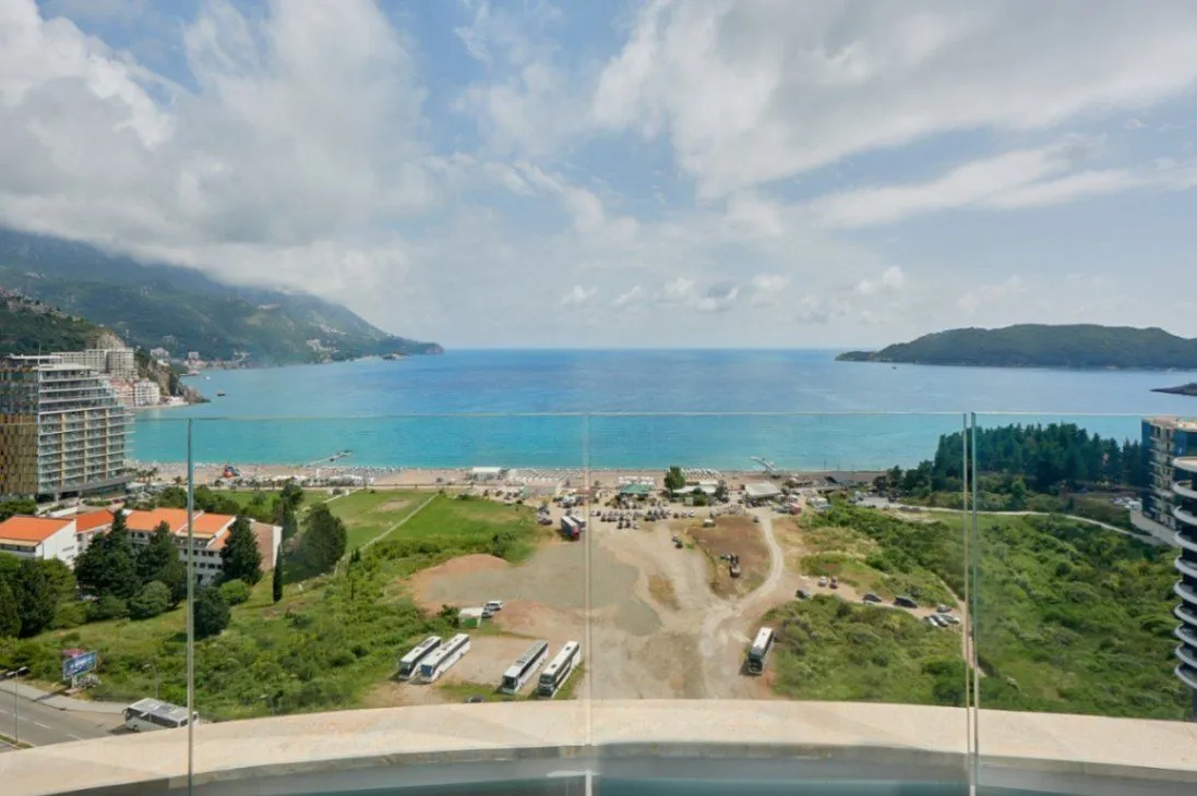Prodaja, dvosoban stan, 115m², Bečići, Budva