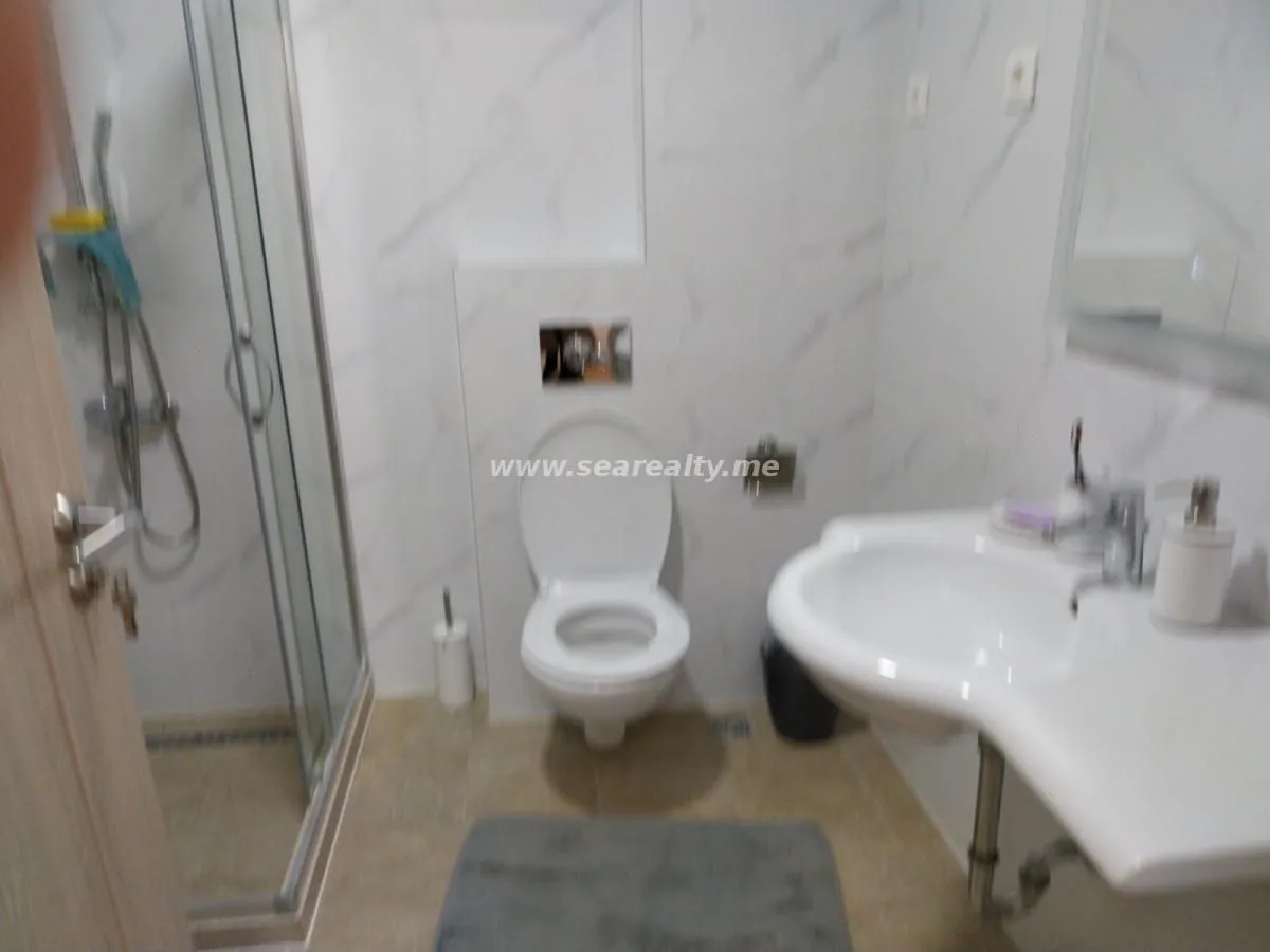 Rent, one bedroom apartment, 37m², Bečići, Budva