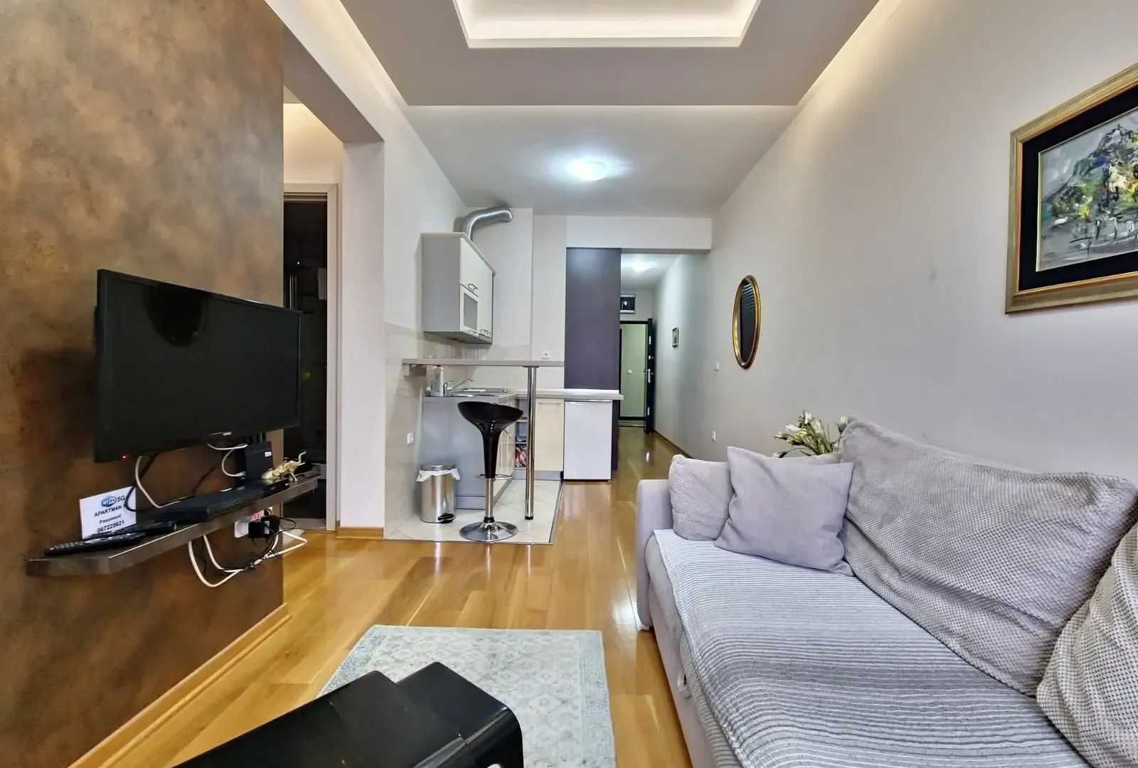 Izdavanje, jednosoban stan, 56m², Budva, Crna Gora