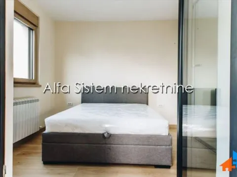 Izdavanje, trosoban stan, 68m², Crveni Krst, Beograd - image 12