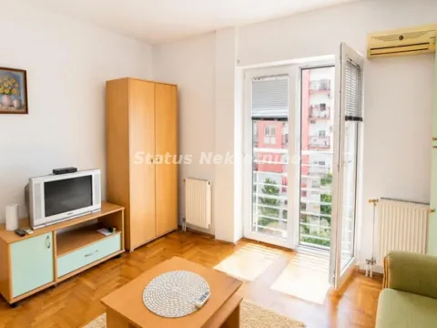 Prodaja, garsonjera, 24m², Bulevar Evrope, Novi Sad Sve Podlokacije - image 9