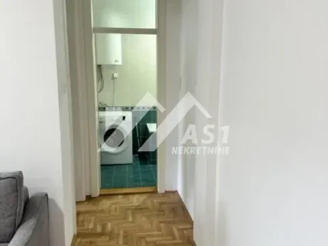 Izdavanje, jednosoban stan, 40m², Bulevar Oslobodjenja, Novi Sad Sve Podlokacije - image 6