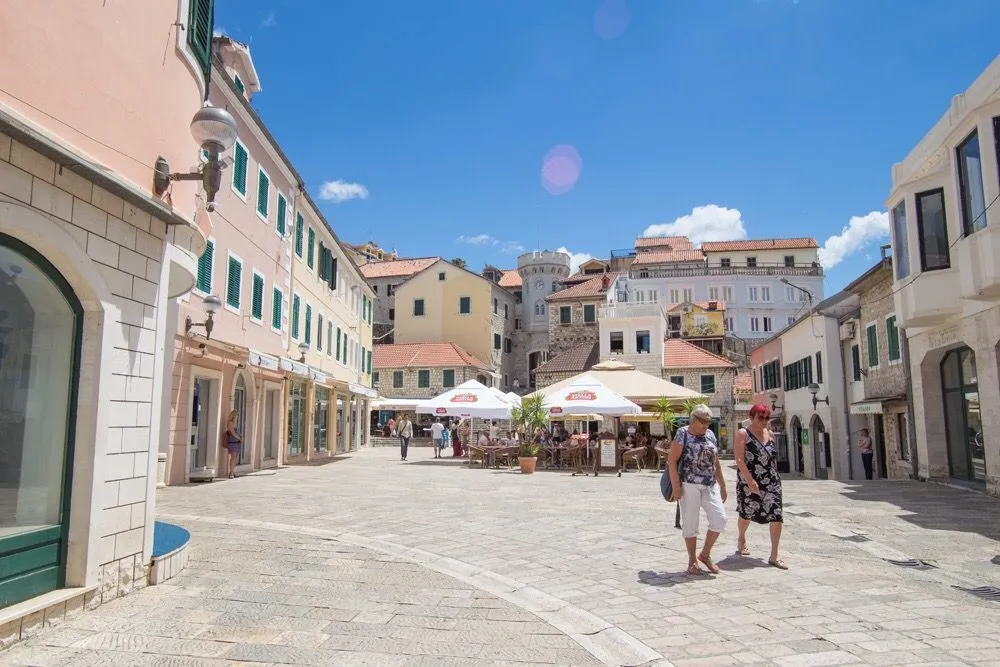 Sale, office space, 102m², Stari Grad, Herceg Novi