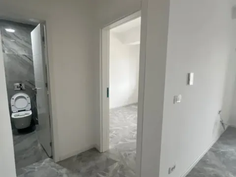 Prodaja, jednosoban stan, 40m², Centar, Ulcinj - image 2