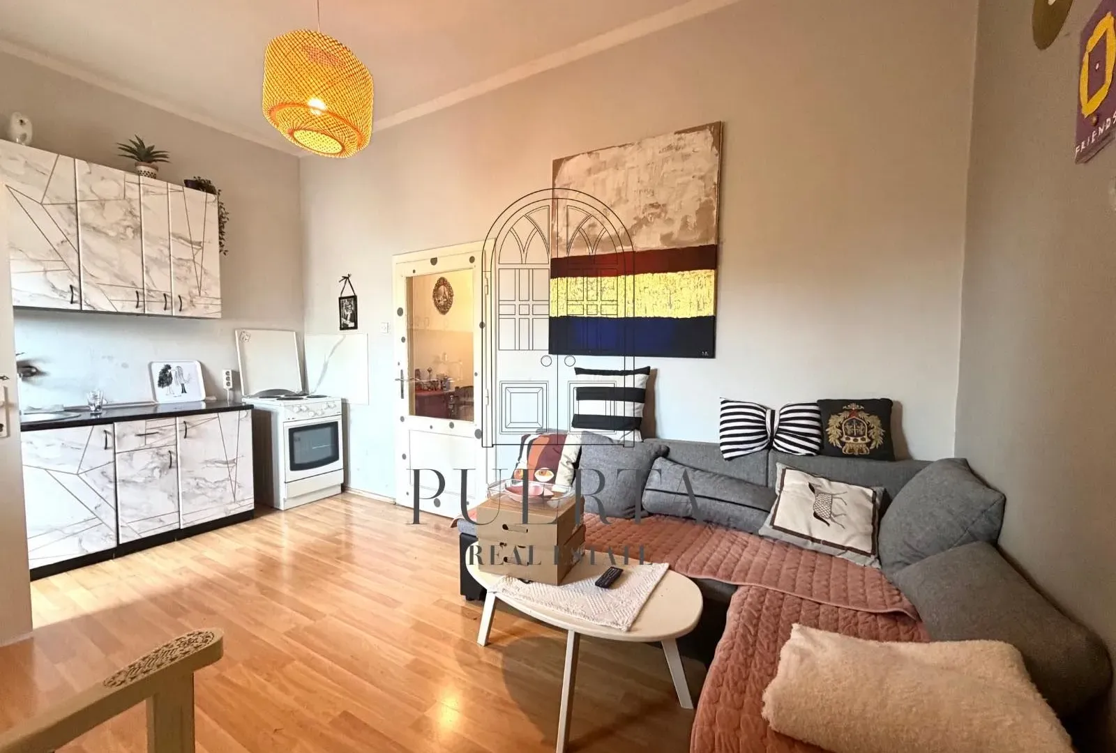 Prodaja, trosoban stan, 70m², Centar, Podgorica