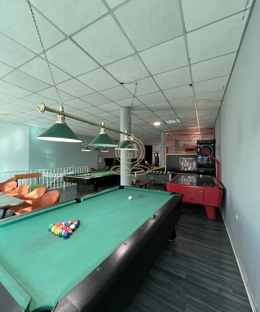 Rent, office space, 110m², Vašarište, Kragujevac