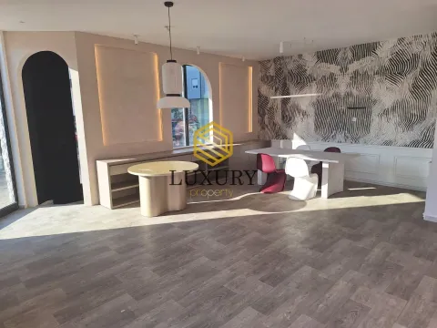 Rent, office space, 114m², Dalmatinska ulica, Podgorica - image 9