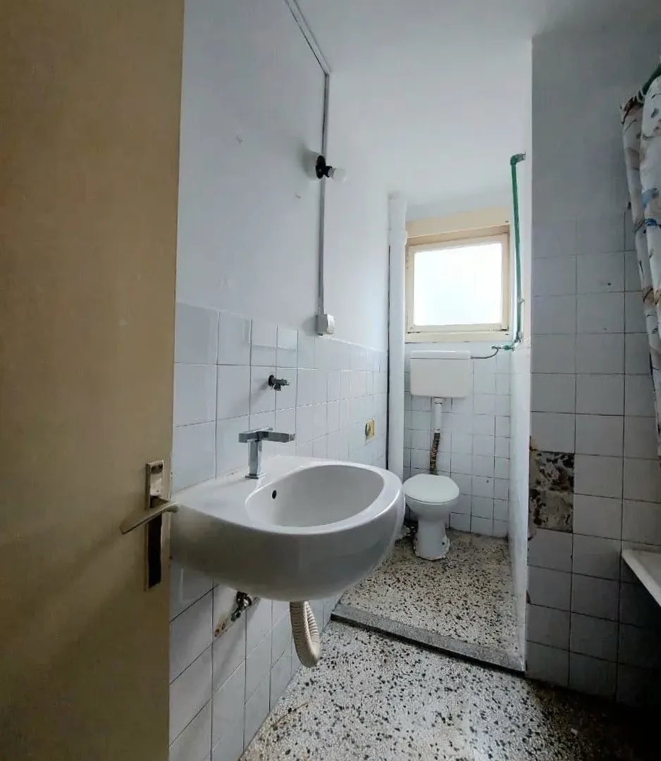 Prodaja, jednosoban stan, 44m², Centar, Nikšić