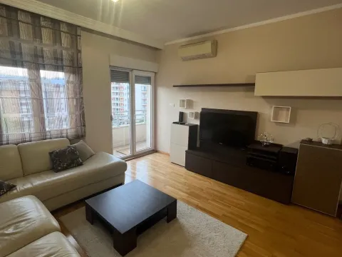 Sale, one bedroom apartment, 51m², City Kvart, Podgorica - image 4