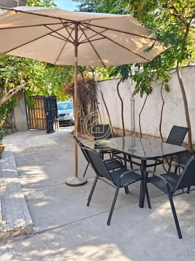 Rent, house, 100m², Savski Venac, Beograd