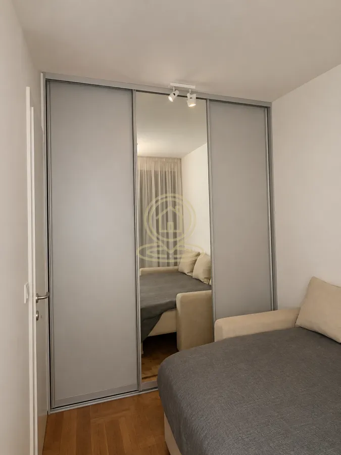 Rent, two bedroom apartment, 40m², Stari Grad, Beograd