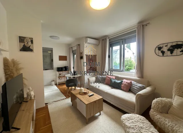 Izdavanje, jednosoban stan, 44m², Momišići, Podgorica