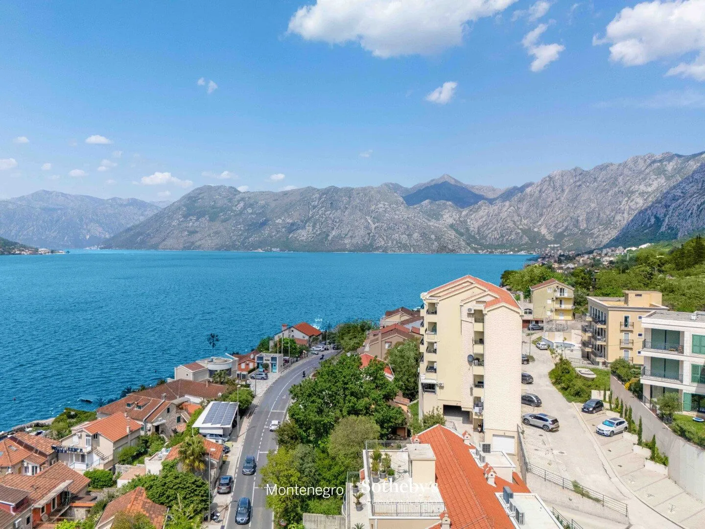Sale, two bedroom apartment, 85m², Kotor, Crna Gora