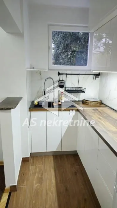 Rent, two bedroom apartment, 46m², Banovo Brdo, Beograd