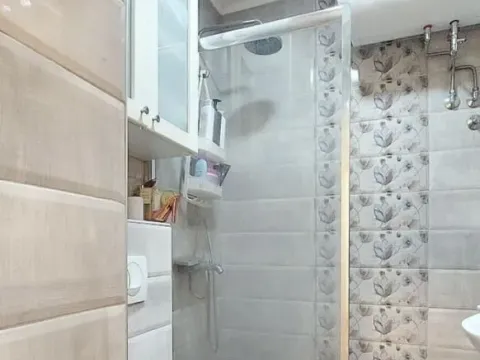 Izdavanje, četvorosoban stan, 105m², Rotkvarija, Novi Sad Sve Podlokacije - image 12