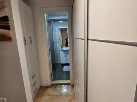 Izdavanje, dvosoban stan, 50m², Bulevar Oslobodjenja, Novi Sad Sve Podlokacije - image 17