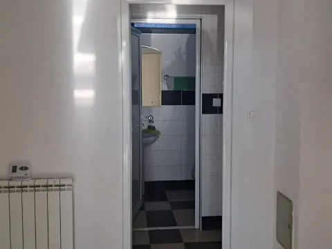 Izdavanje, poslovni prostor, Nova Pazova, Stara Pazova - image 5