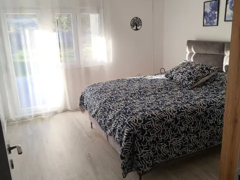 Sale, house, 360m², Donji Kokoti, Podgorica - image 8