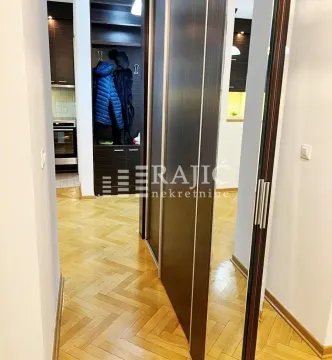 Rent, two bedroom apartment, 55m², Kalenić Pijaca, Vračar Sve Podlokacije - image 7