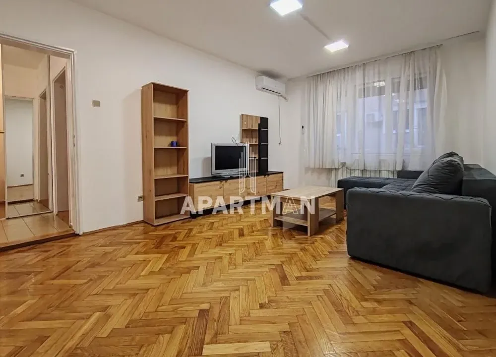 Prodaja, dvosoban stan, 56m², Kalenić Pijaca, Vračar Sve Podlokacije