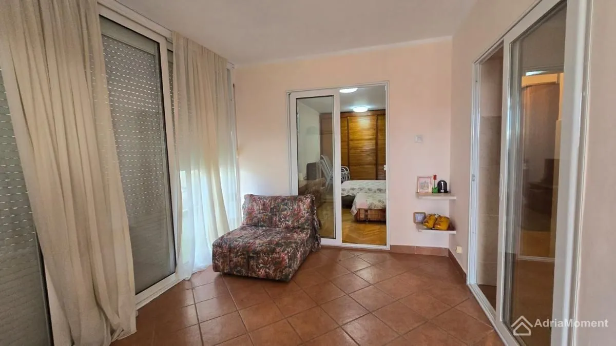 Sale, two bedroom apartment, 56m², Petrovac, Budva