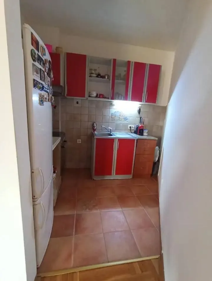 Prodaja, jednosoban stan, 40m², Stari Aerodrom, Podgorica