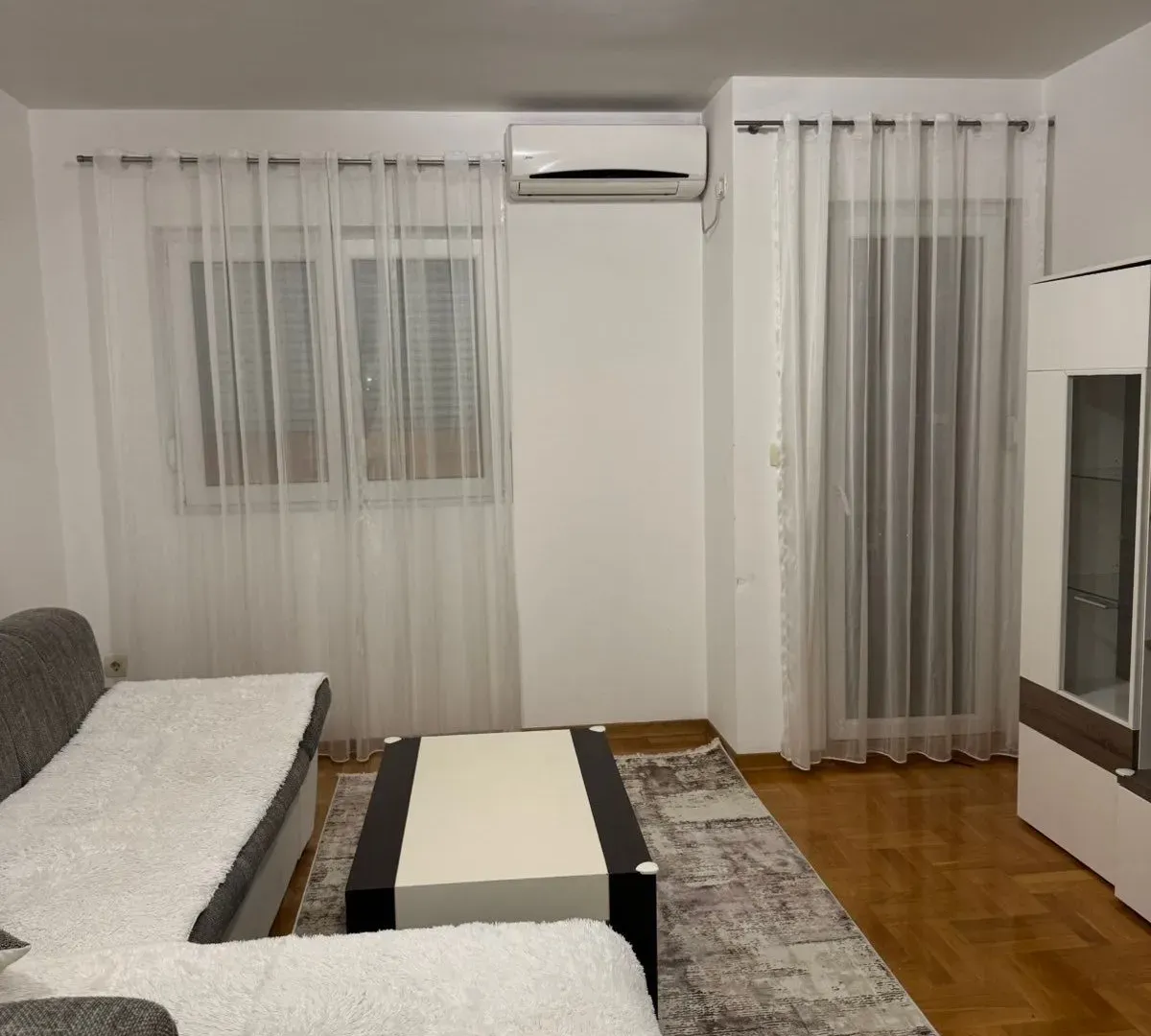 Rent, one bedroom apartment, 47m², Stari Aerodrom, Podgorica