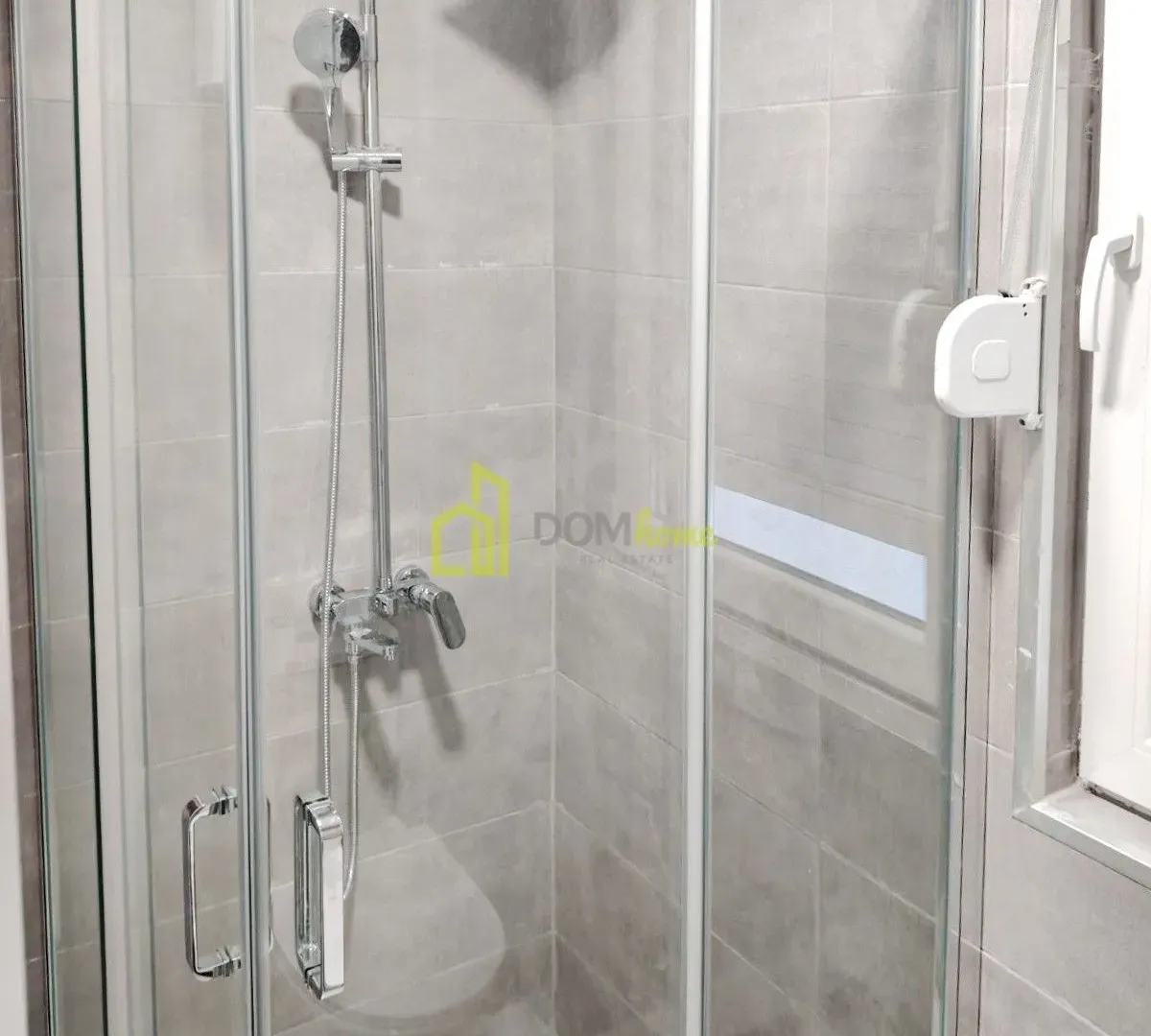 Izdavanje, dvosoban stan, 60m², Zelenika, Podgorica