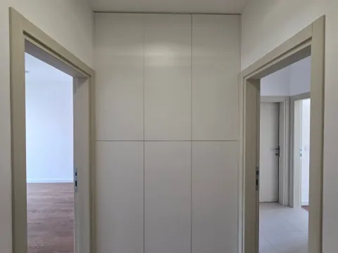 Rent, two bedroom apartment, 72m², Zagorič, Podgorica - image 14