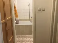 Izdavanje, dvosoban stan, 50m², Centar, Novi Sad - image 13