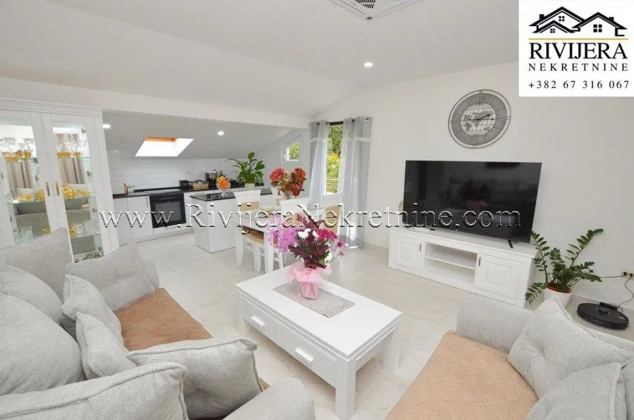 Prodaja, dvosoban stan, 98m², Igalo, Herceg Novi