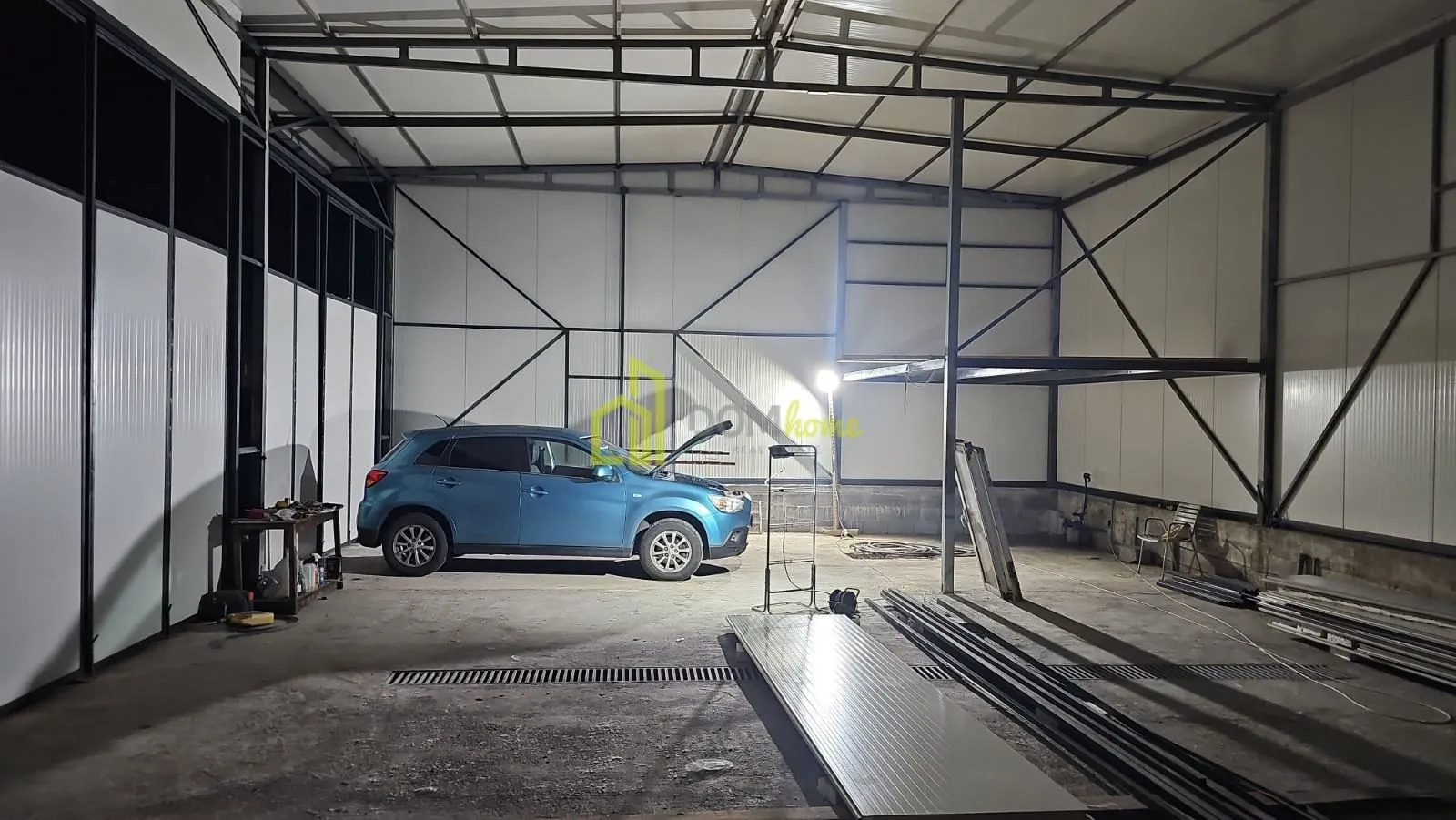 Rent, office space, 230m², Golubovci, Podgorica