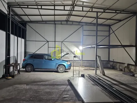 Rent, office space, 230m², Golubovci, Podgorica - image 2